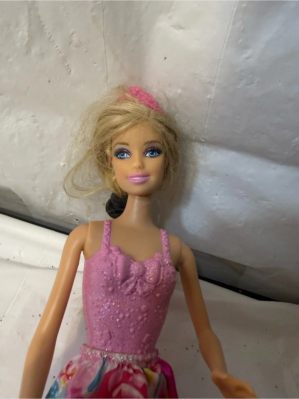 Mattel Barbie Dreamtopia Fairytale Dress Up doll